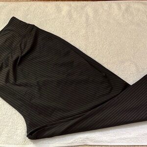 LIVI Active Lane Bryant Pinstripe Legging Stretch Moisture Wicking Performance